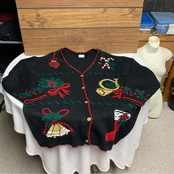 Style Studio black button up cardigan size 1X Christmas themed - Picture 4 of 5
